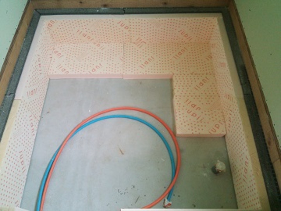 提案住宅　東曙の家　浴室床下断熱材